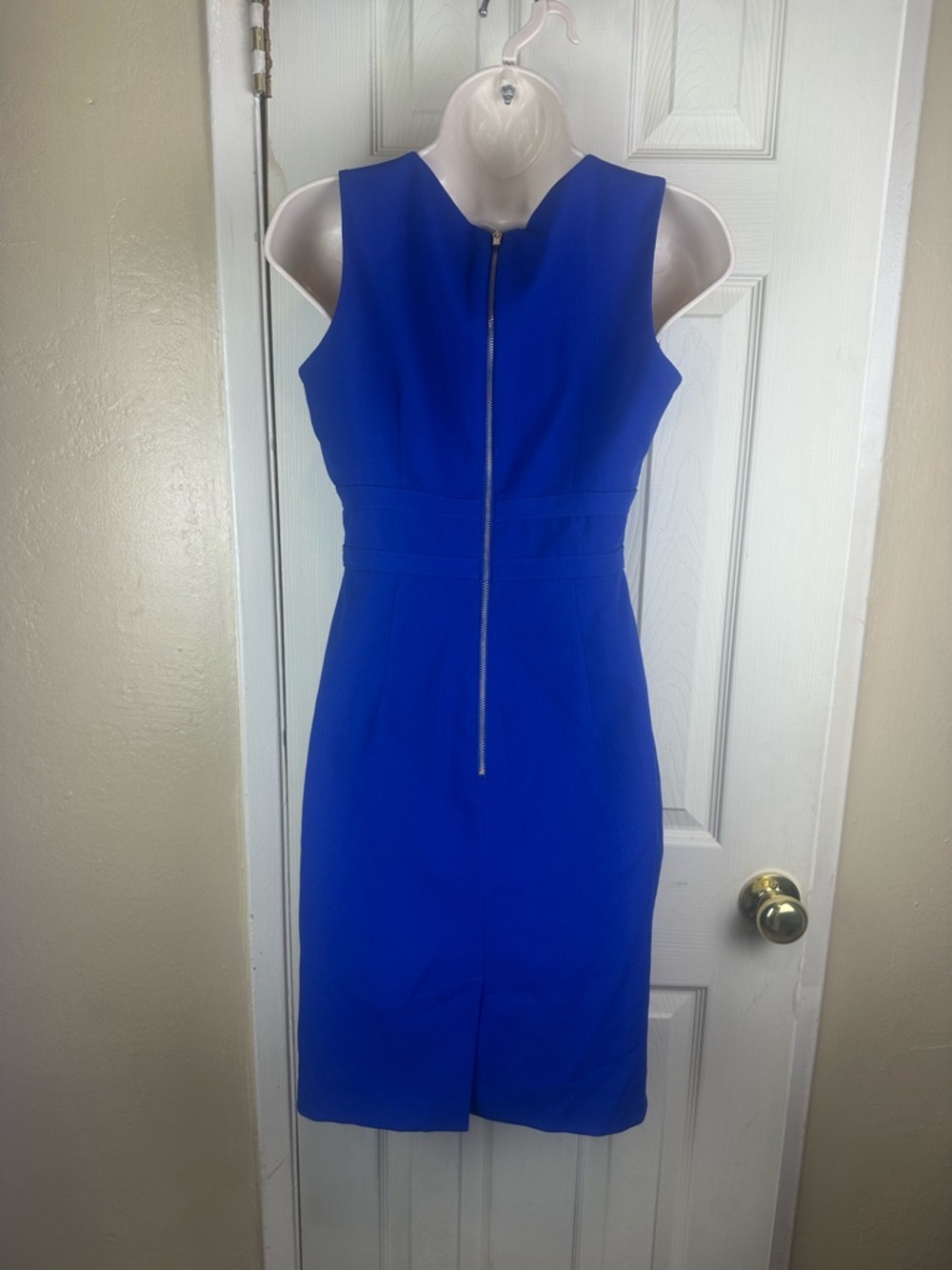 Calvin Klein Sleek Royal Blue Sheath Dress with Waist Buckle Detail - Picture 3 of 5